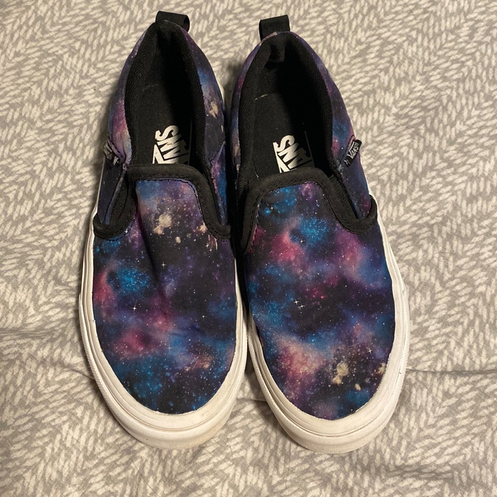 Galaxy Vans